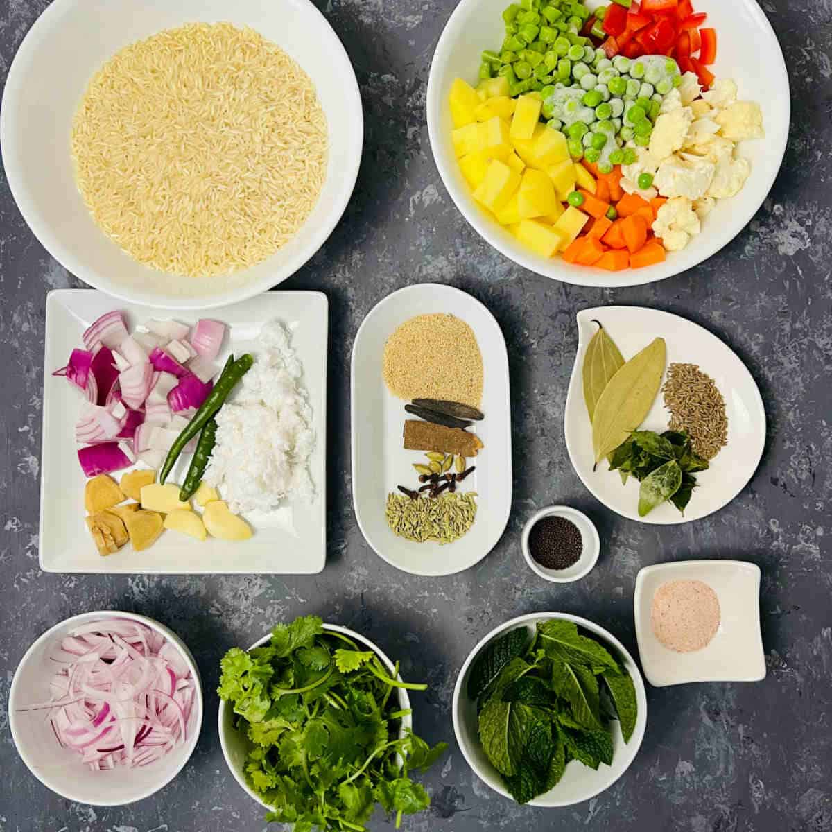 ingredients to make instant pot vegetable pulao