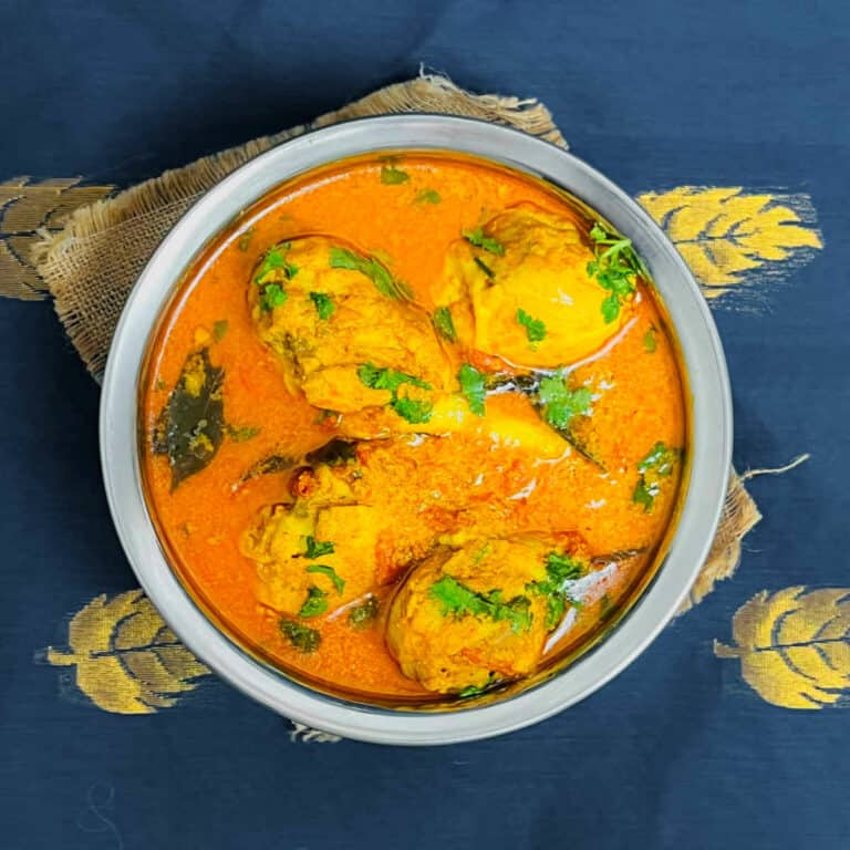 EASY Chettinad Chicken Recipe (Instant Pot) - Easy Indian Cookbook