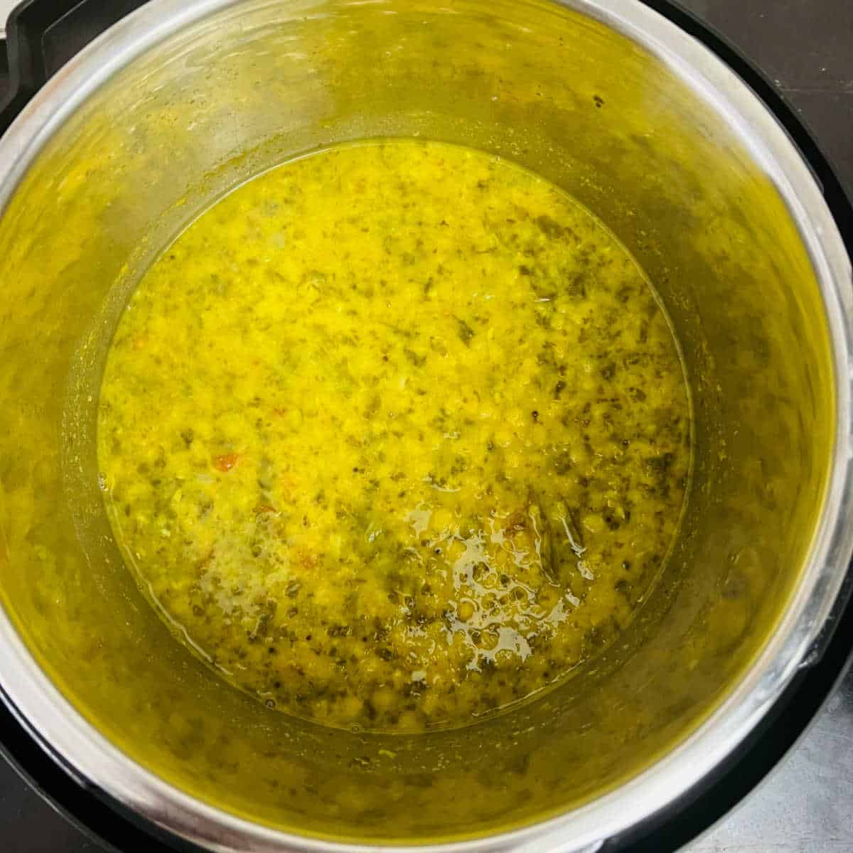 dal palak made in Instant Pot.