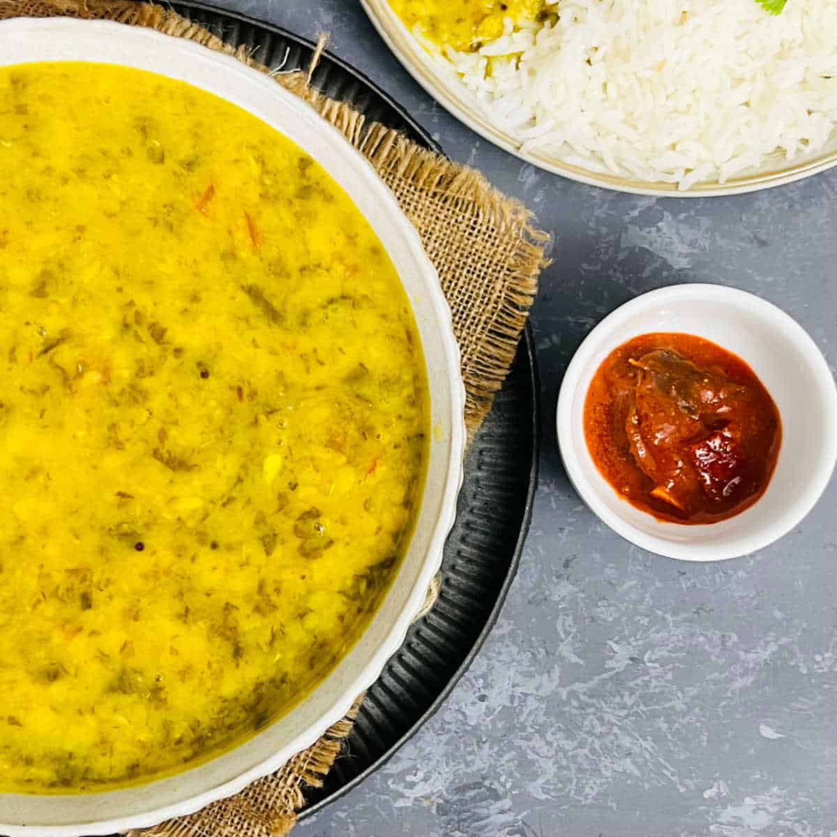 dal palak with white rice.
