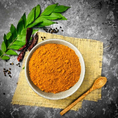 Homemade Curry Powder Recipe - Easy Indian Cookbook