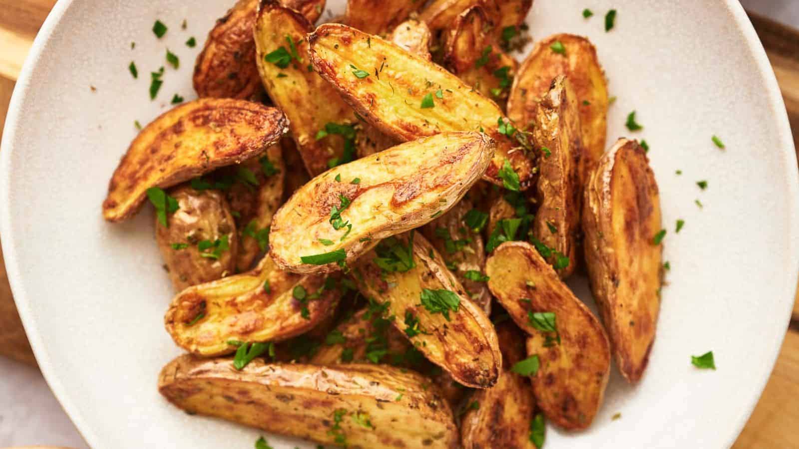 Fingerling potatoes in a serving bowl.